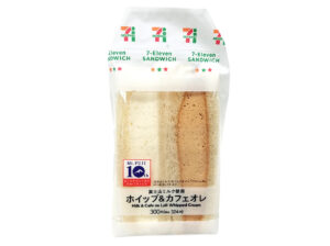 「富士山ミルク使用ホイップ&カフェオレサンド」がセブンから新発売