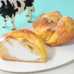 シュークリームのようなパン!? ローソンから発売された「MILK シューホイップパン」