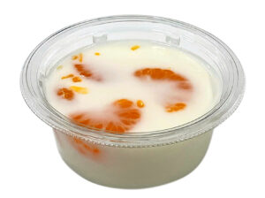 八ヶ岳の牧場から 濃厚な牛乳寒天 みかんの輝きと共演。