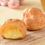 新スイーツ登場!秋の食欲を満たす一品 ローソンの新作「濃密カスタードシュー」