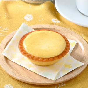 ファミマから登場 バターとチーズの調和溶ける至福バター香る焼きチーズタルト