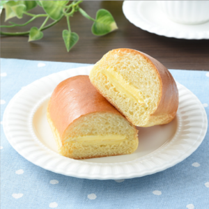 カスタードのダブルハーモニー、贅沢な生コッペパン！