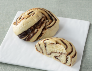 もっちり、もっちり、チョコ満載!NLのチョコパン、幸せを味わう至福の時間を提供します。