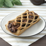 サクサク×チョコクッキーの絶妙な調和、クッキーチョコパイ！